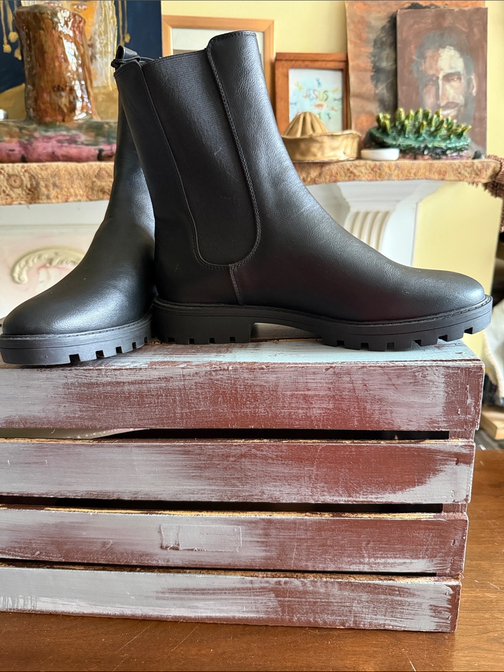 Loft lug boots size 8.5 women’s brand new